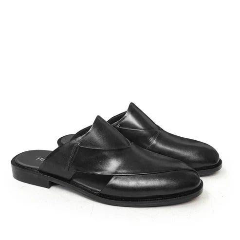 BLACK STRAPLESS CHAPPAL